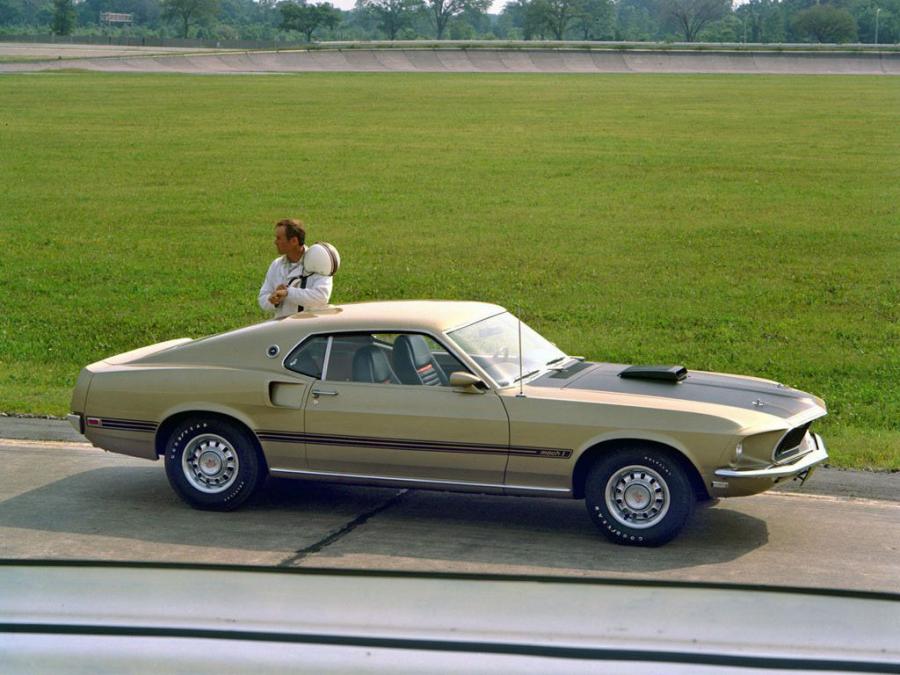  Ford Mustang Mach I 1969 года  (фото 12 из 17)